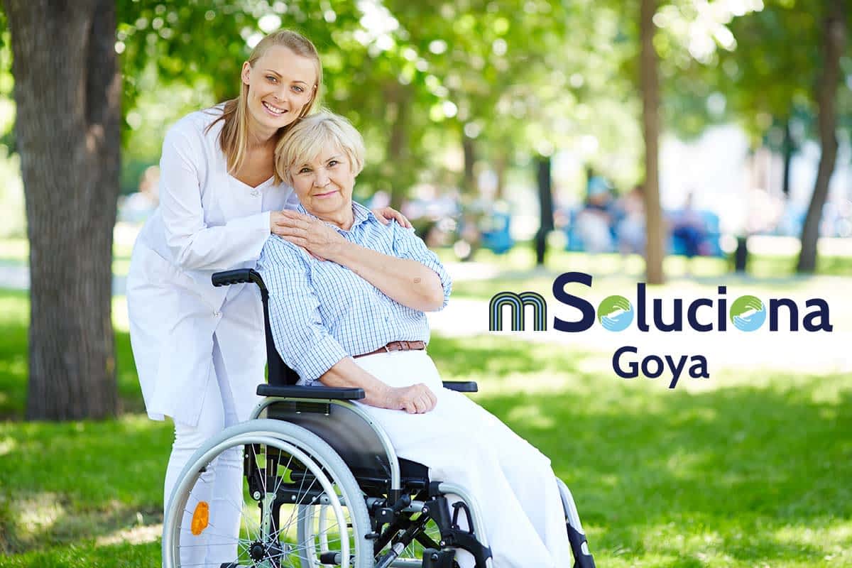 ayuda-domicilio-cuidado-mayores-con-esclerosis-multiple-madrid-mSoluciona-Goya